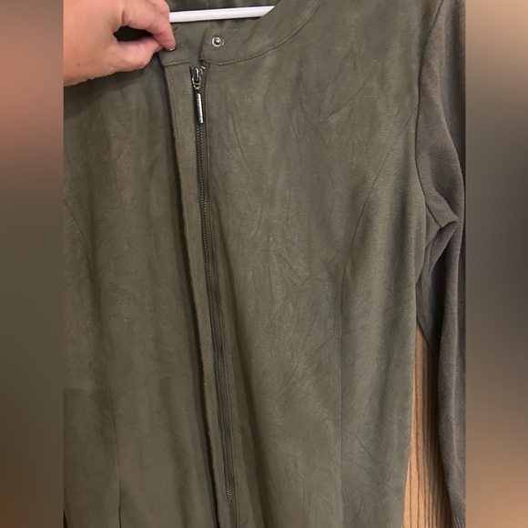 H by Halston Olive Green Belted Trench Coat - Picture 7 of 7